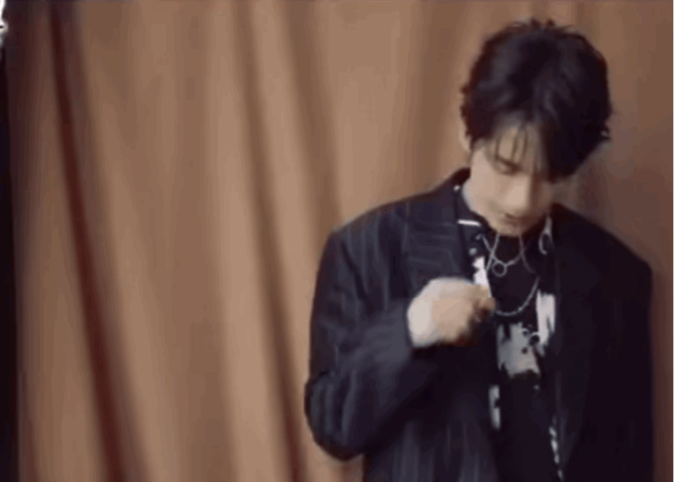 主题:开栋创2张颜齐的图楼(黑进掉钱包)[43]收藏该帖已收藏