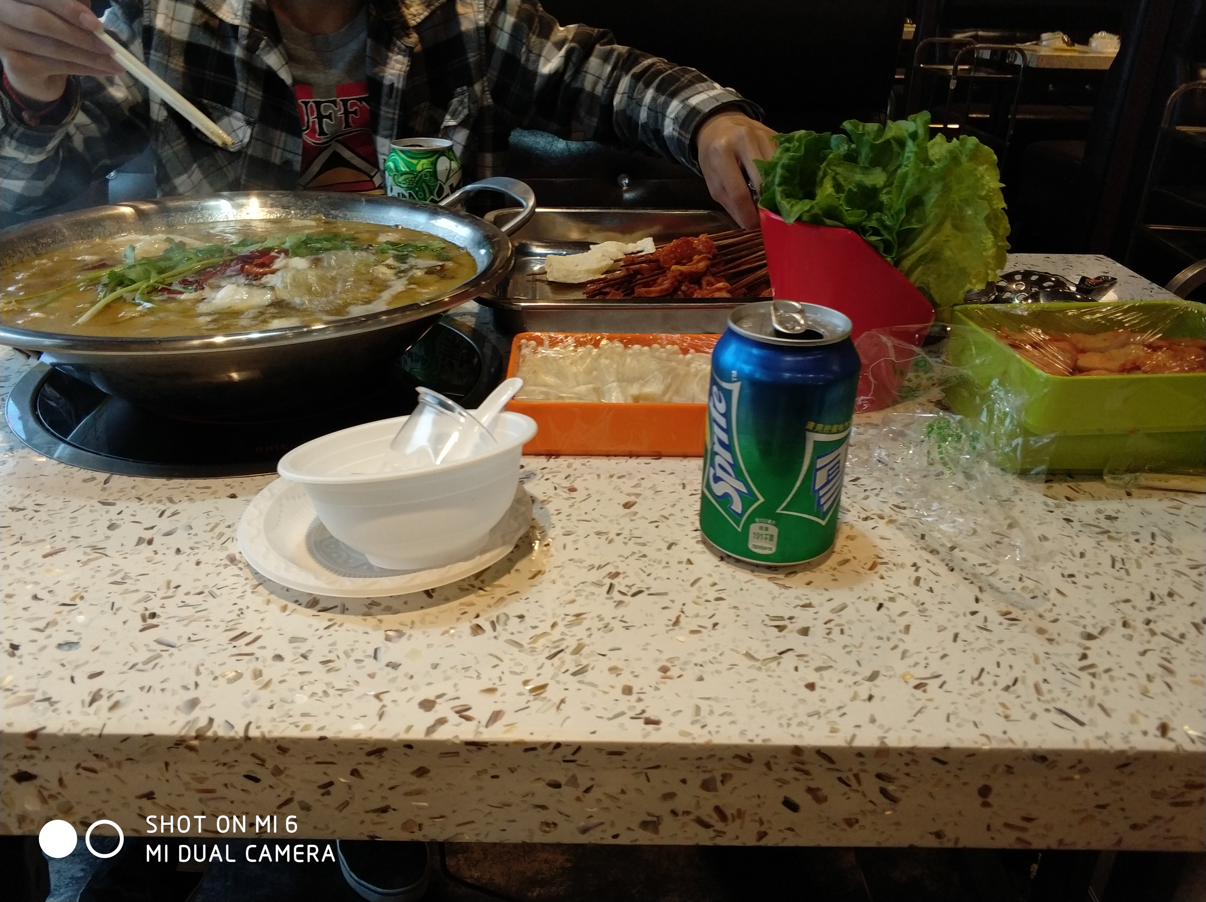 请输入图片描述