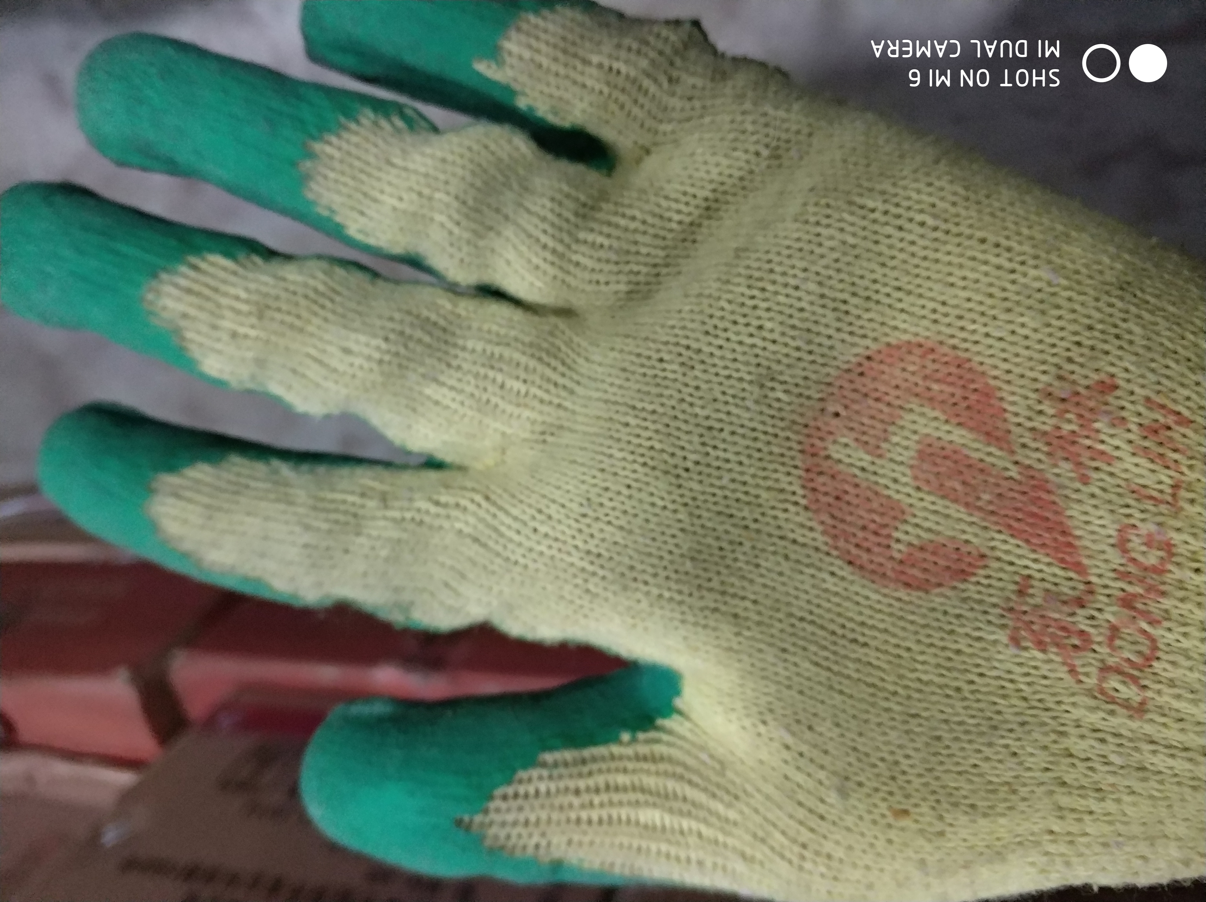 请输入图片描述 请输入图片描述