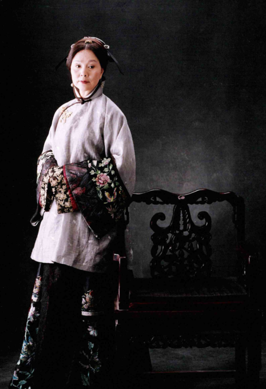 来几张橘子红了叶锦添 周迅和归亚蕾真的很适合啊啊啊啊