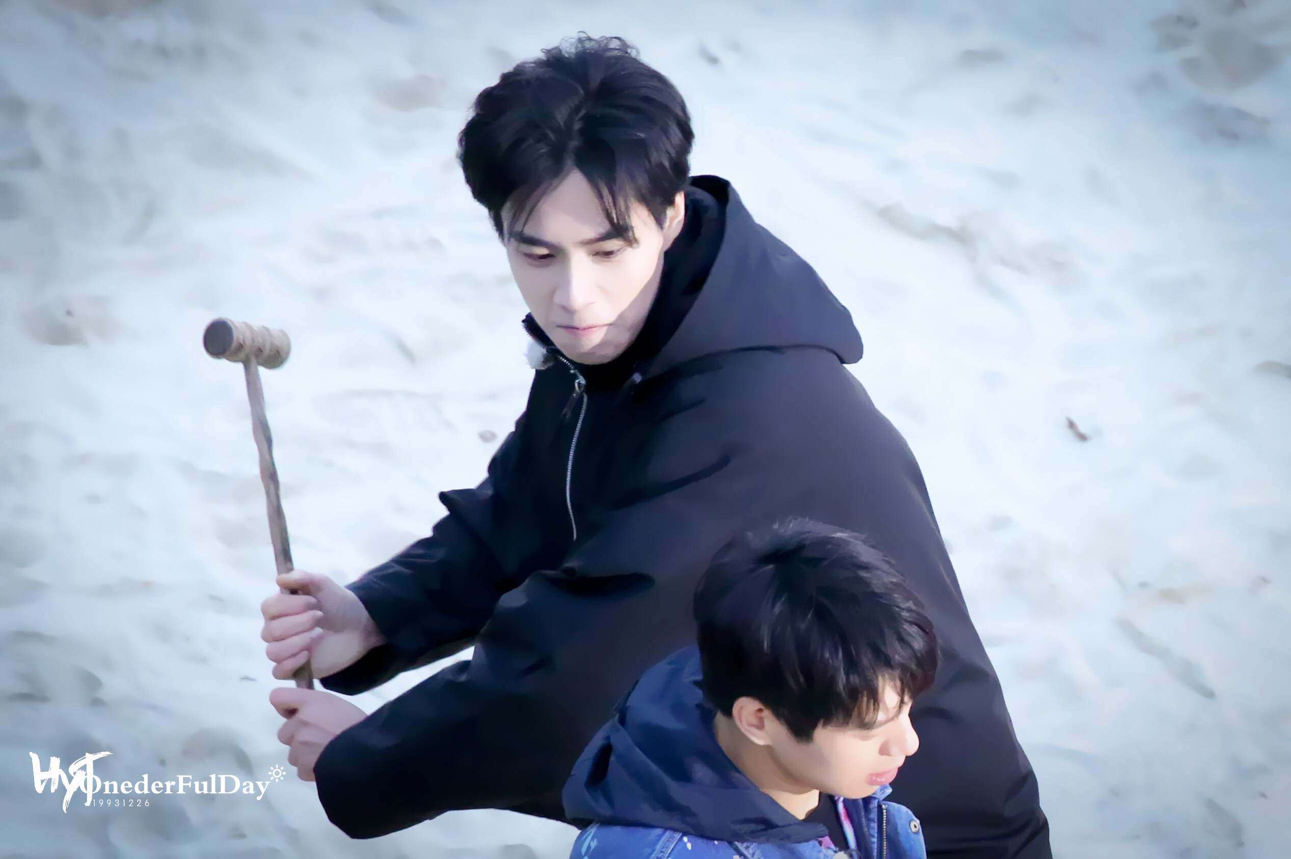 主题:年前被胡一天刷屏,完全无视他,感觉就是个三月网红没啥意思的小