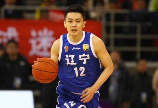 以前的队长杨鸣