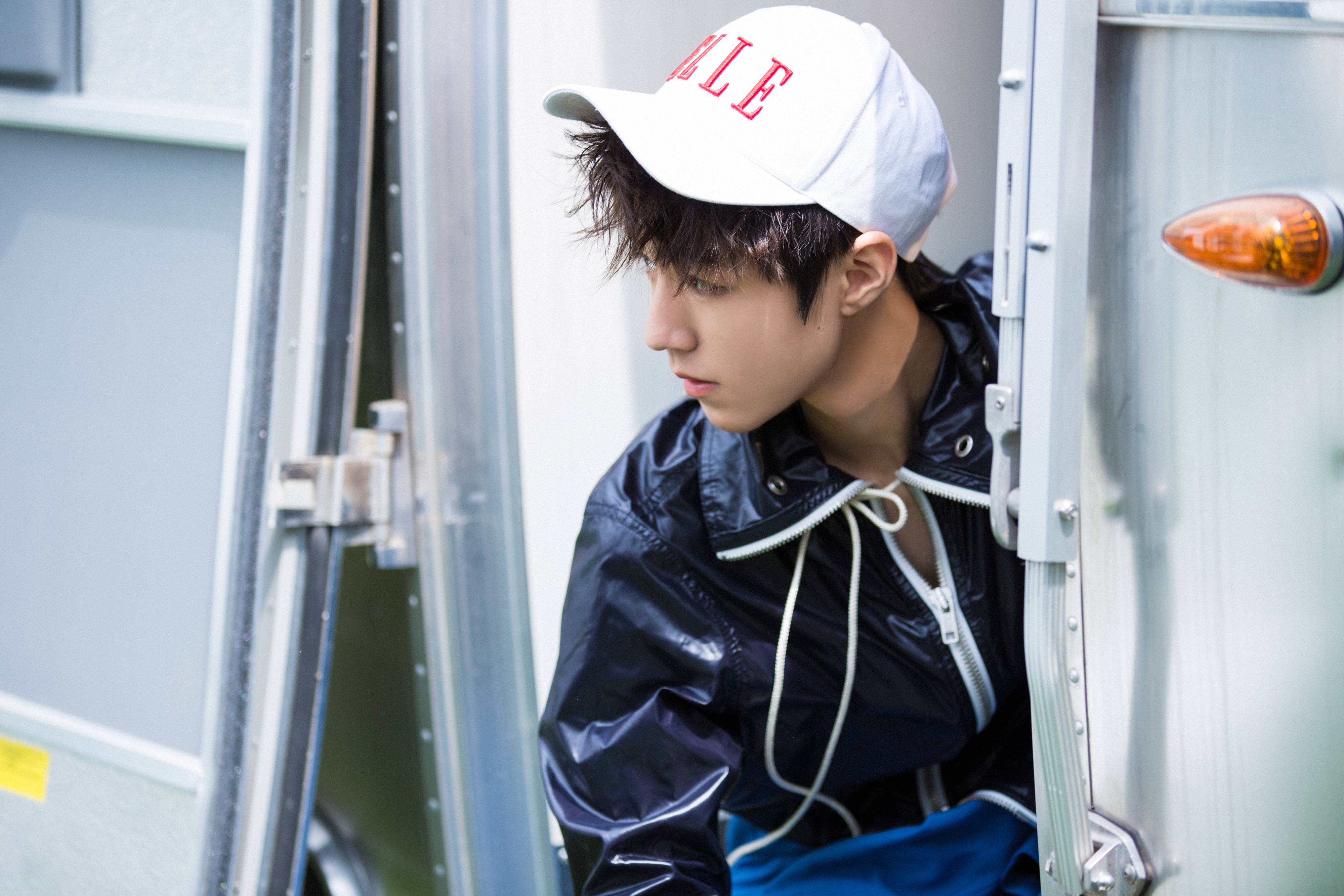 主题:隔壁侧颜图收的三字图[3]收藏该帖已收藏