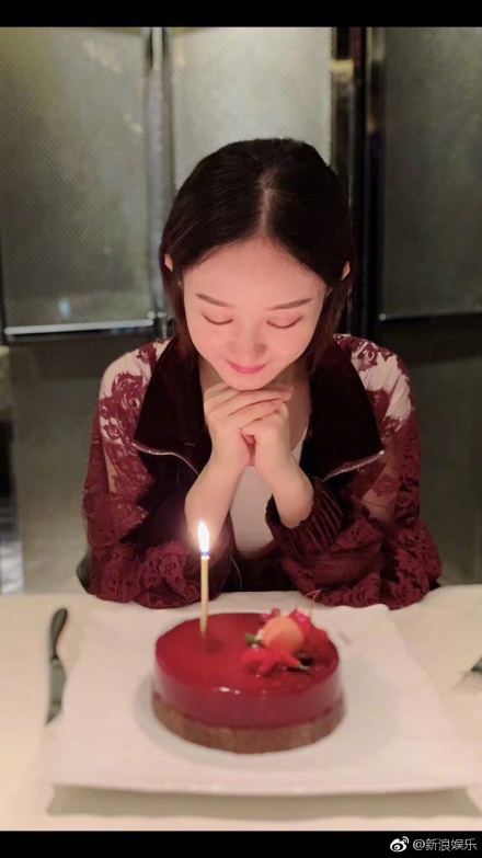 主题:zly:"谢谢大家的祝福,谢谢我的他,生日愿望终于可以换新的了.