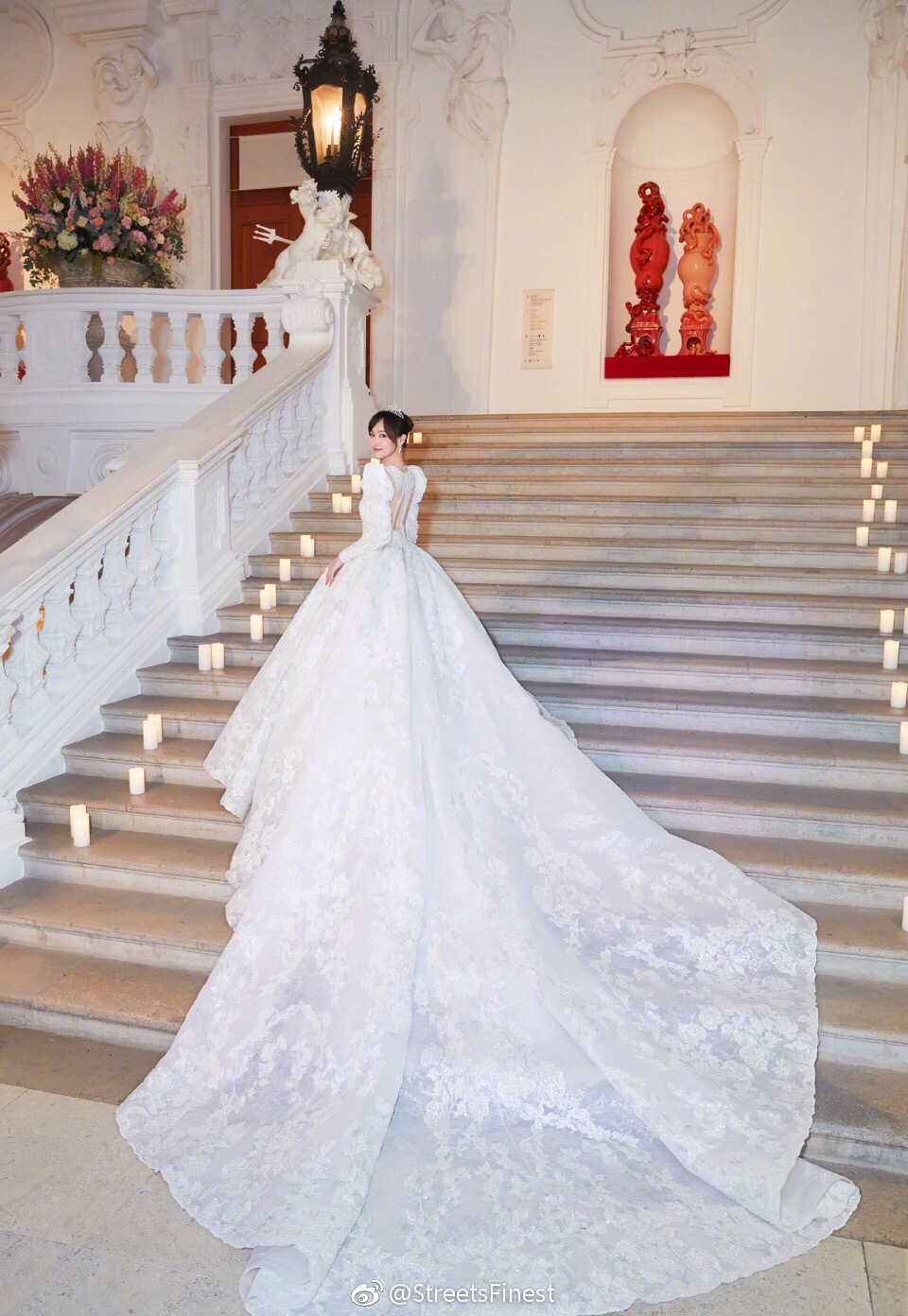 主题:客观说,唐嫣的婚纱好看吗,有图[650]收藏该帖已收藏