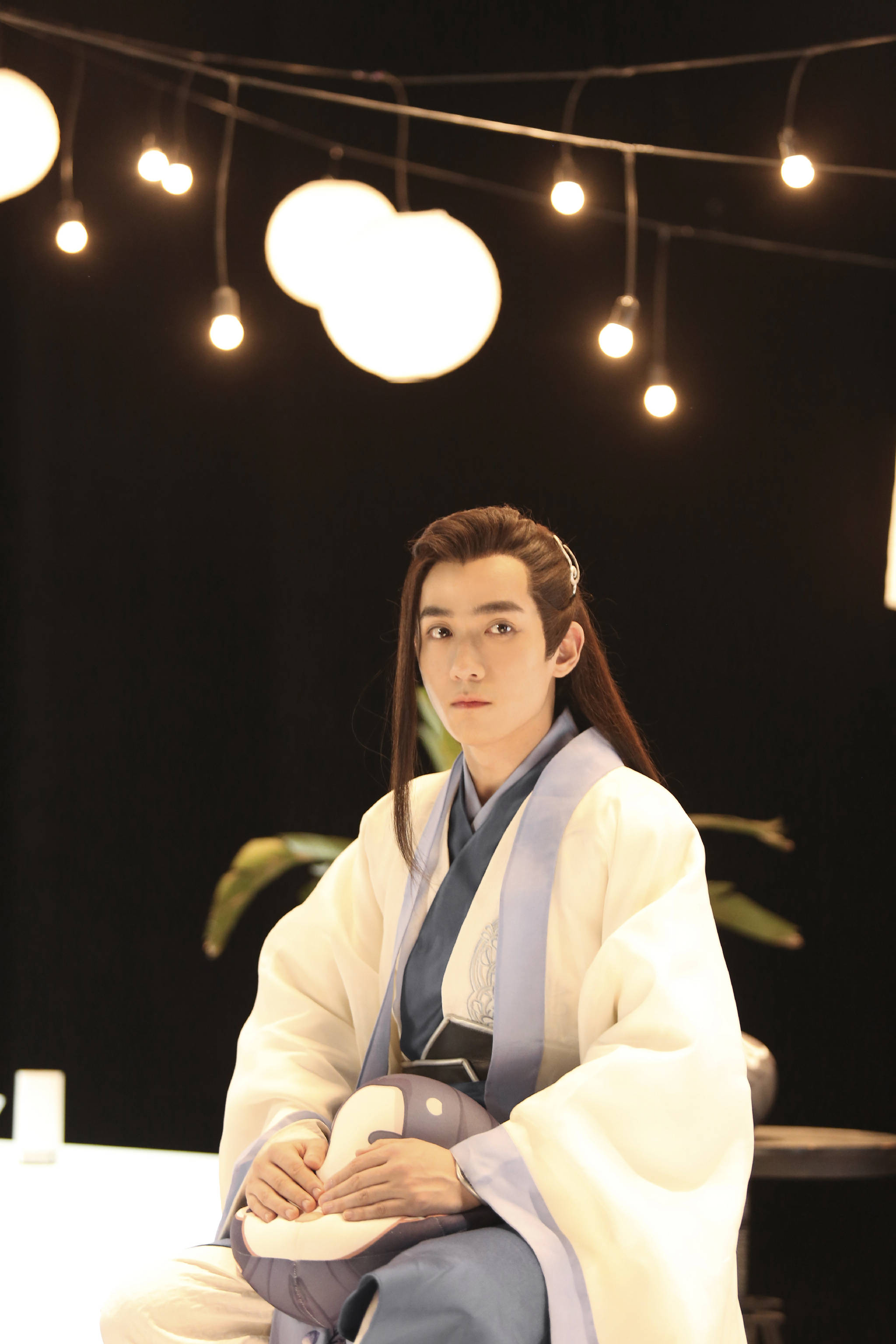 主题:悄悄地求一张zyl的高清图…我护楼…[111]收藏该帖已收藏