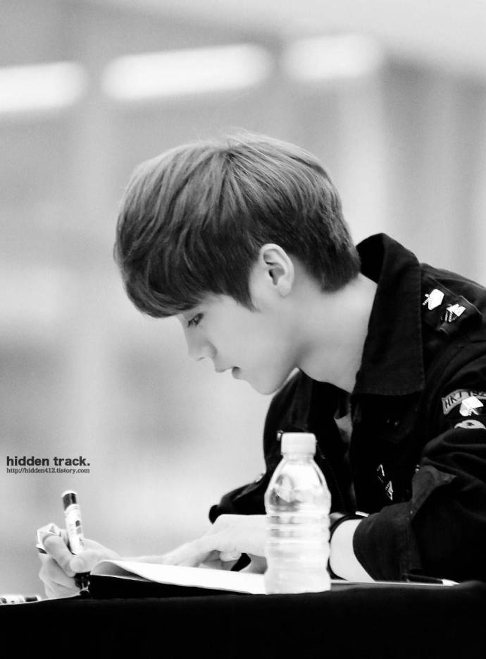 主题:卧槽,这脸是真实的吗?