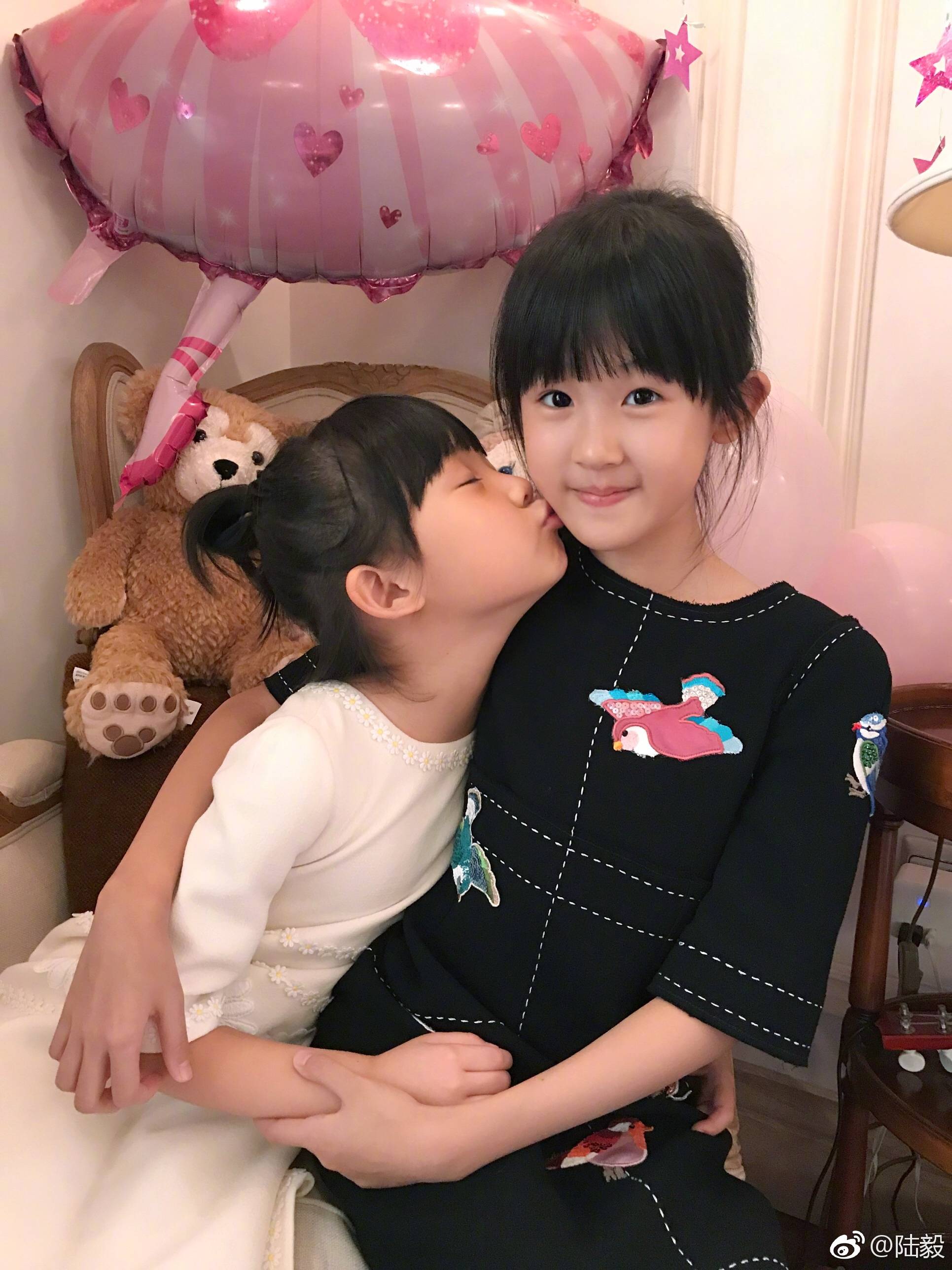 主题深夜回顾爸哪突然觉得陆毅家的贝儿长大后长开肯