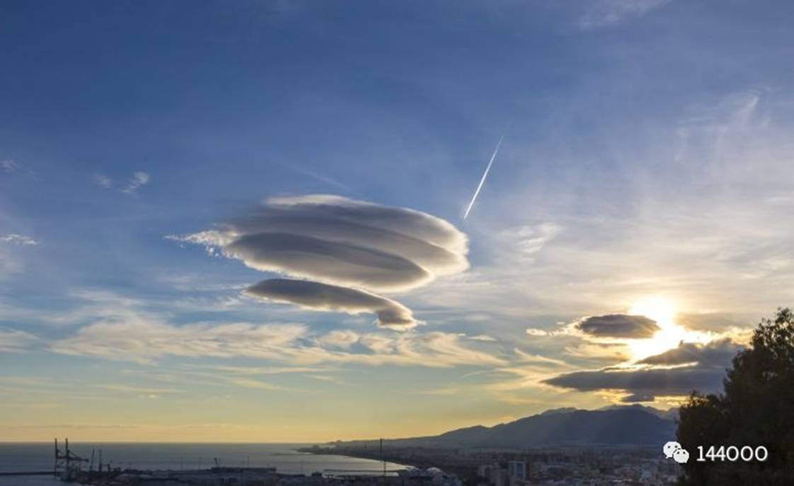 SURFACOM的秘法战