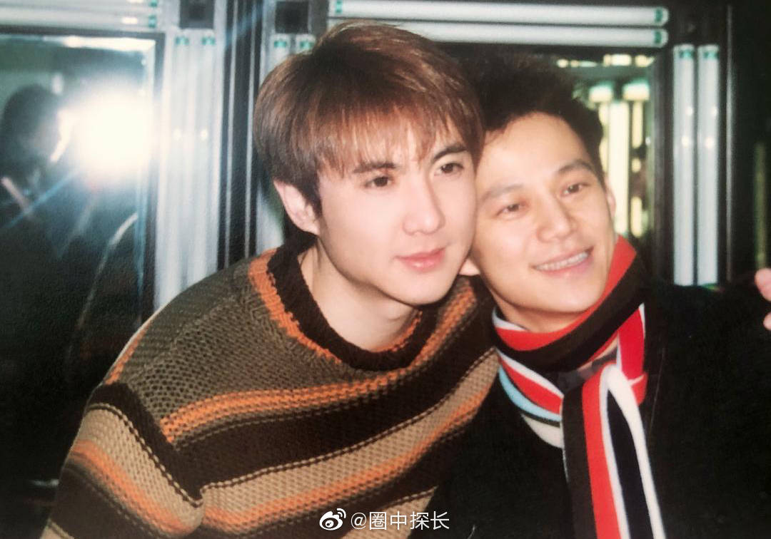 主题:热搜点进去,发现造谣成本真低,如果照片上这个