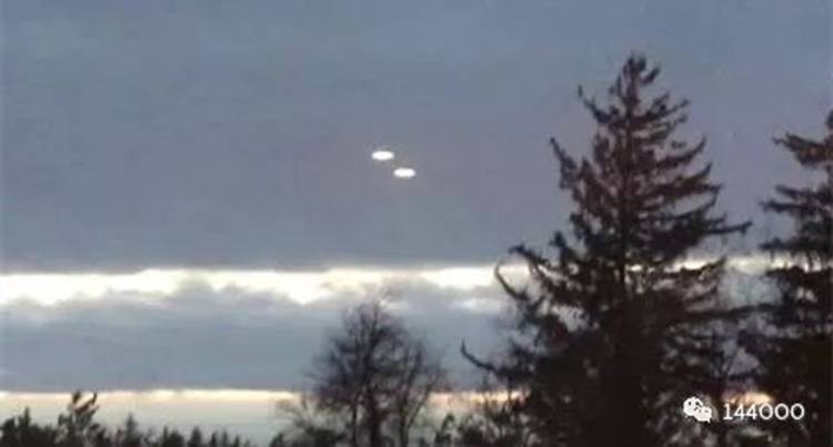 宇宙中央种族致星际特使