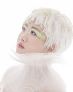 黑龙爱徒赵梓妃携新歌《跨山越海》首次亮相