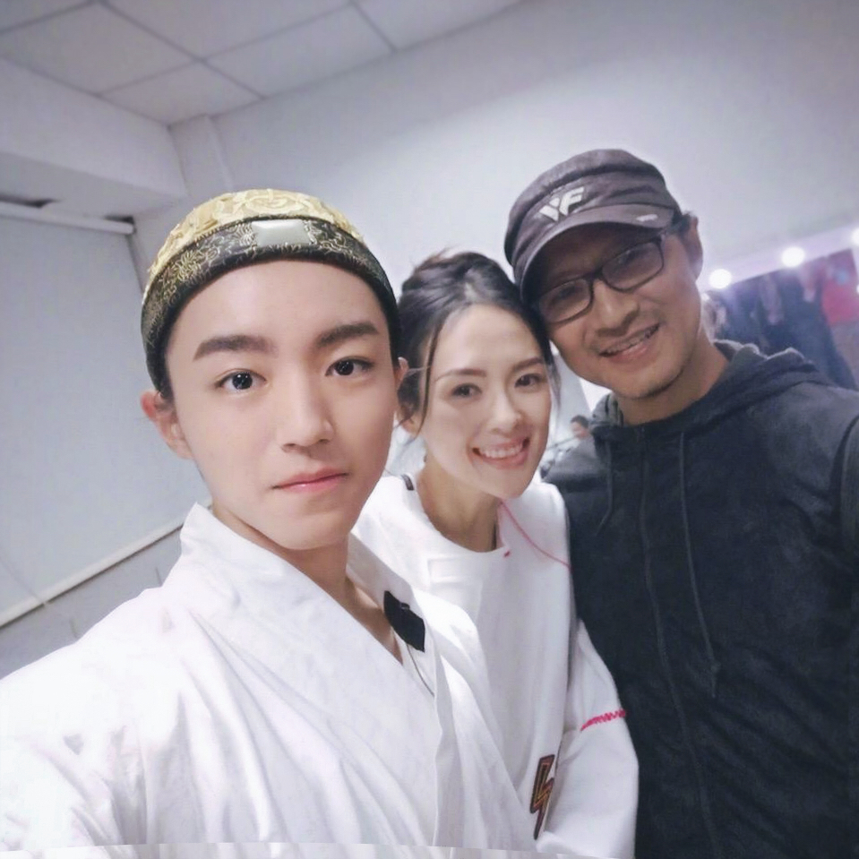 主题:gj和章子怡合照来了,品一品[32]收藏该帖已收藏