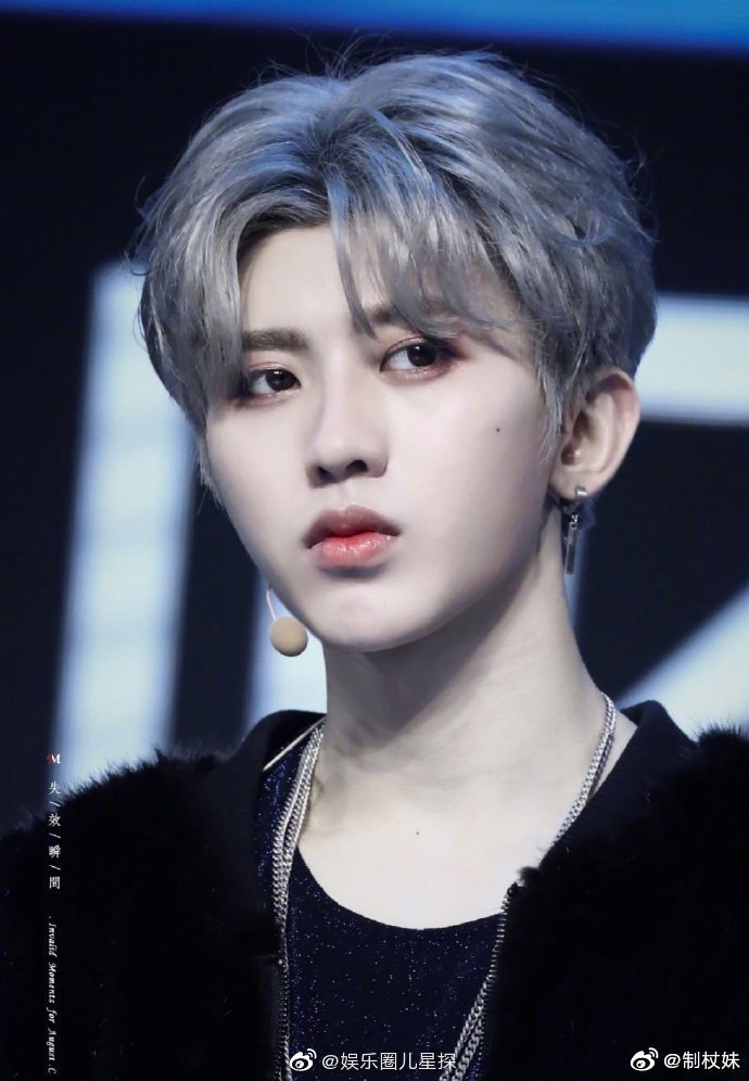 2 ☆☆☆= =|a8729330于2019-08-03