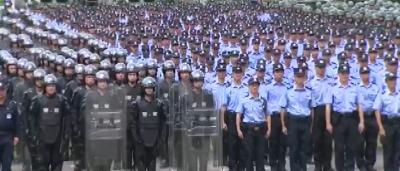 昨天,深圳,公安武警联合大练兵!