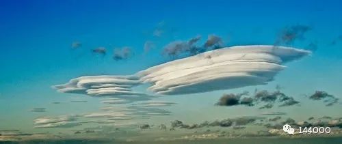 武装介入和特种警戒