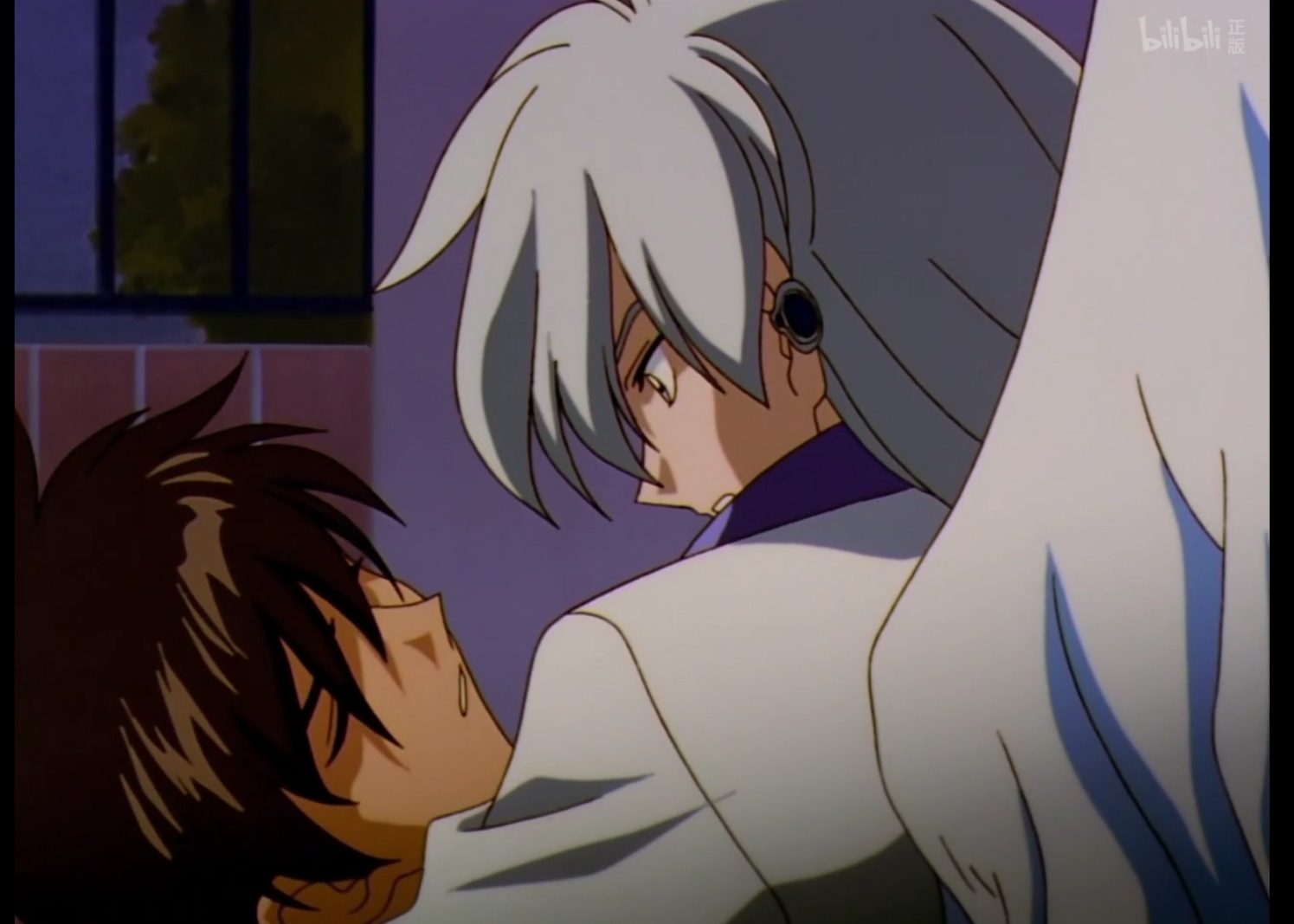 主题:所以老版动画已经暗示月喜欢桃矢了吧?