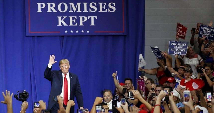 圣诞老人冲浪|和平是奖励,把以色列留到最后,特朗普刚刚做到了