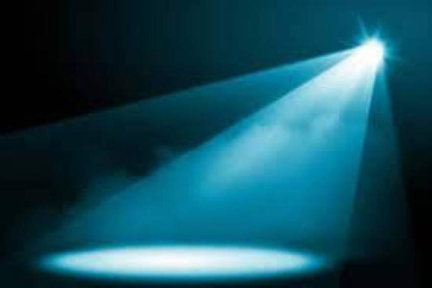 2021年3月26日:照亮谎言|星际飞船地球