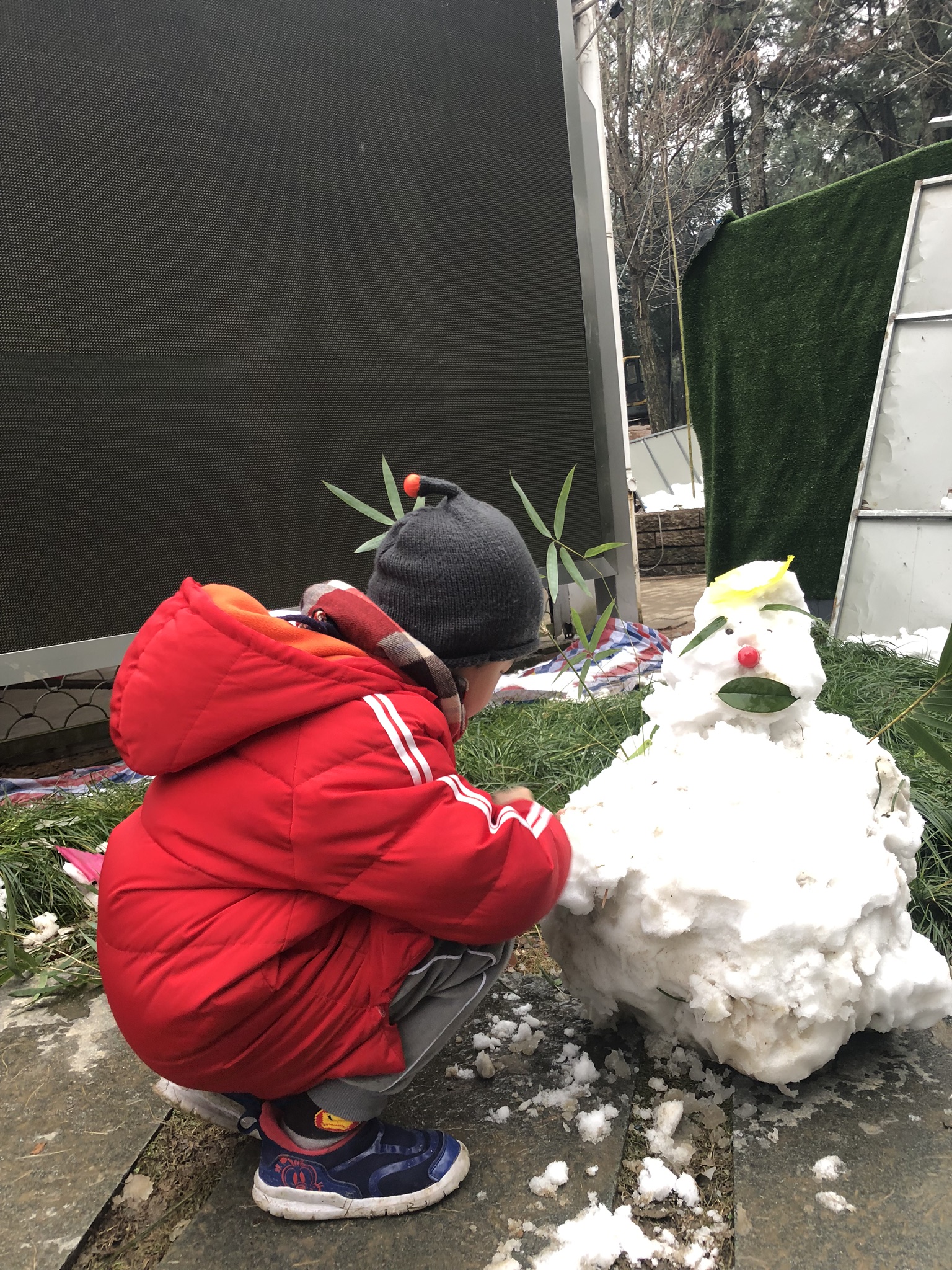 冬天，山上下雪了