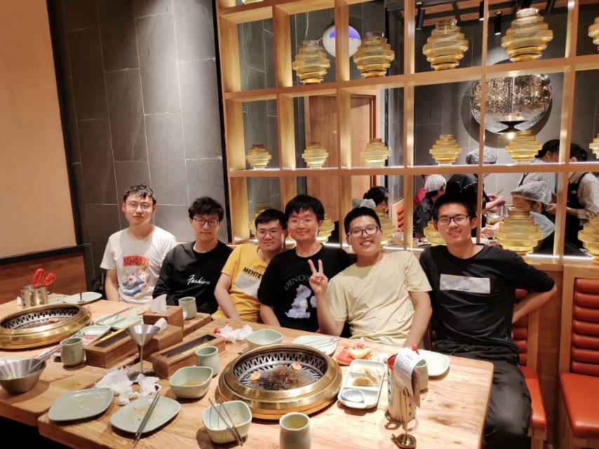 请叫我看